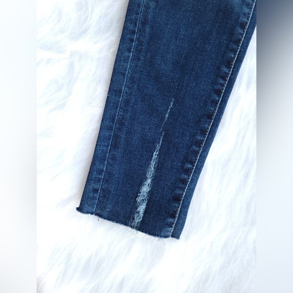Rubies and Honey - Dark Wash - Skinny Jeans - Picture 10 of 11